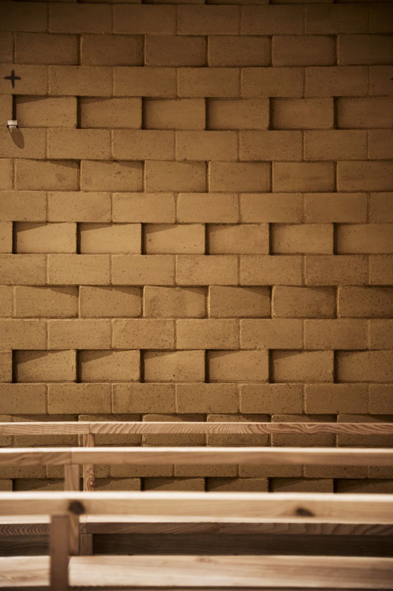 Raw earth bricks: Wienerberger structures a low-carbon certified offer