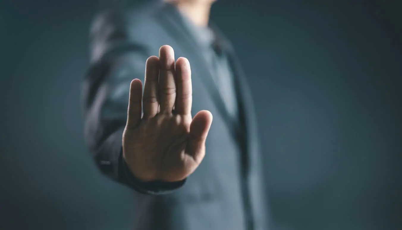 Building abuses, size doesn't matter: demolition even for small extensions