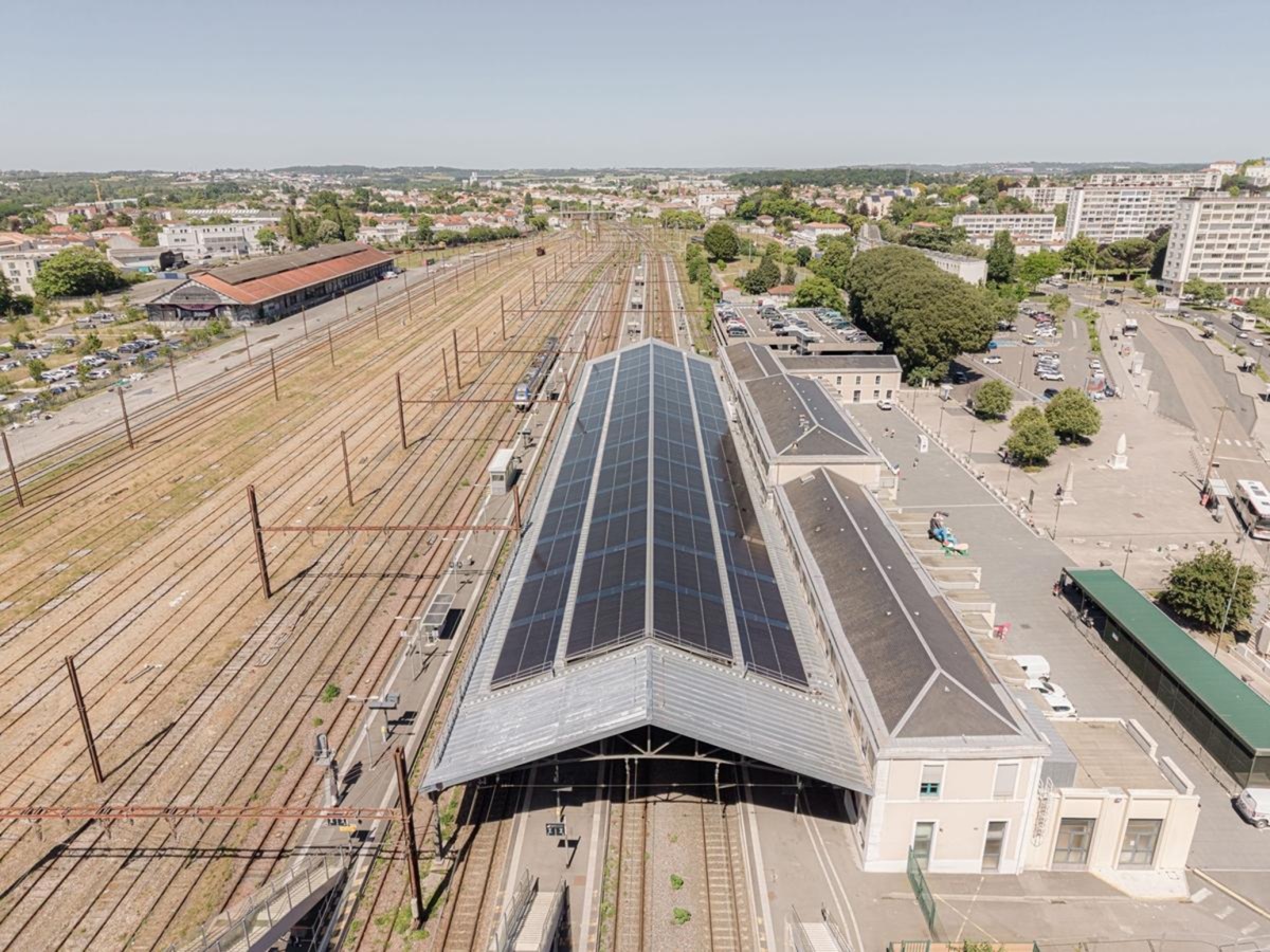 Angoulême inaugurates the first photovoltaic glass roof of a French station