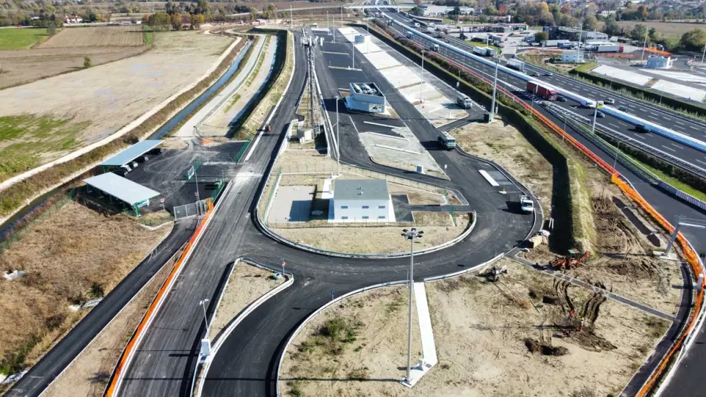 A4 Venice-Trieste: new Fratta North and South rest areas with i.tech CARGO floors Fratta stop 1