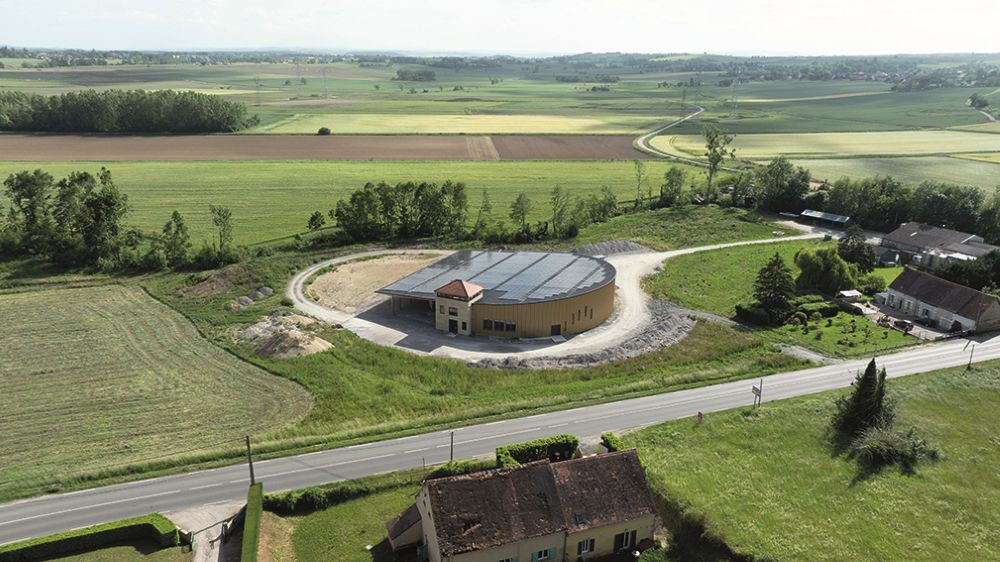 How this 44 meter diameter cellar met the wood-straw challenge