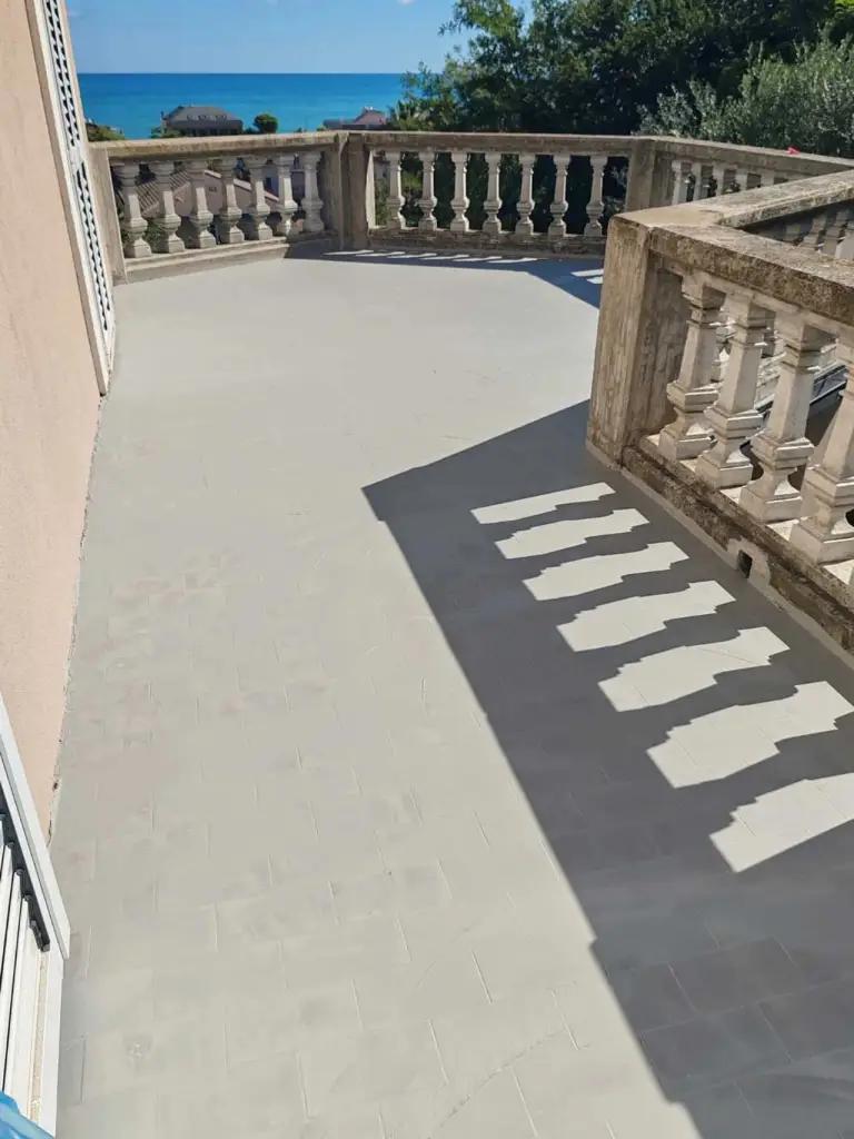 Waterproofing the terrace: how to prevent infiltration and degradation over time Restoration of terrace infiltration icobit