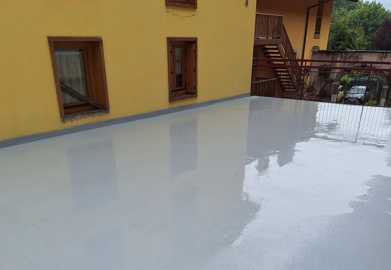 Aquascud 501 by Volteco: the ready-to-use liquid membrane for waterproofing walkable surfaces