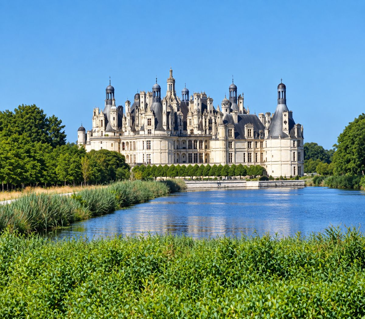 Chambord: the French put €1 million on the table to save the wing of François I